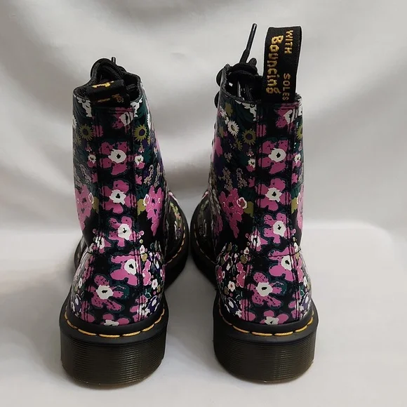 Dr. Martens 1460 Pascal Vintage Floral Leather Lace-up Black Boots (W Size 6) - Picture 8 of 12